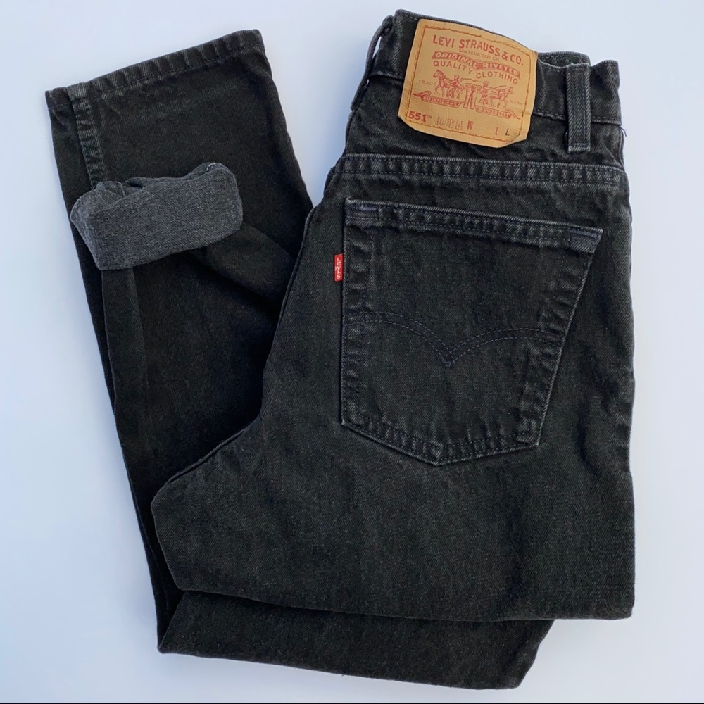 HP 💘 VTG LEVI’S • black high waisted denim jeans